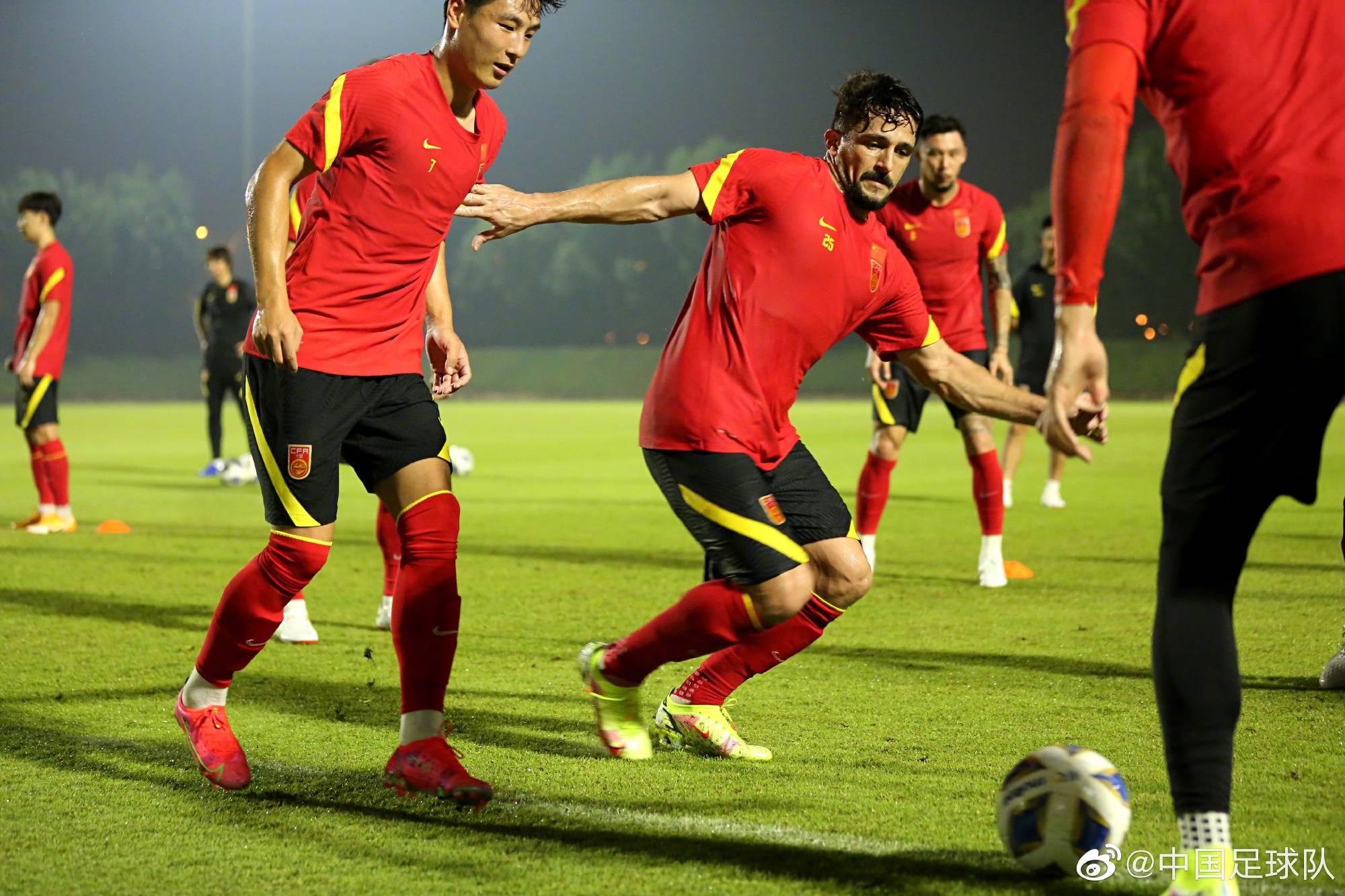 开云体育官网-科维托娃重要时刻最后时刻胜出，澳大利亚队带队取胜！